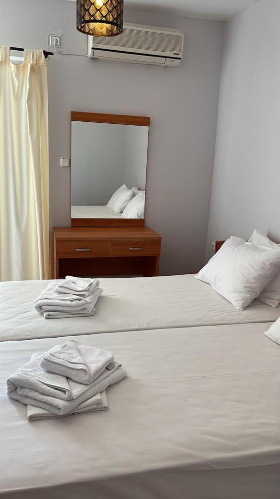 Cleopatra Hotel Kanali  Extérieur photo